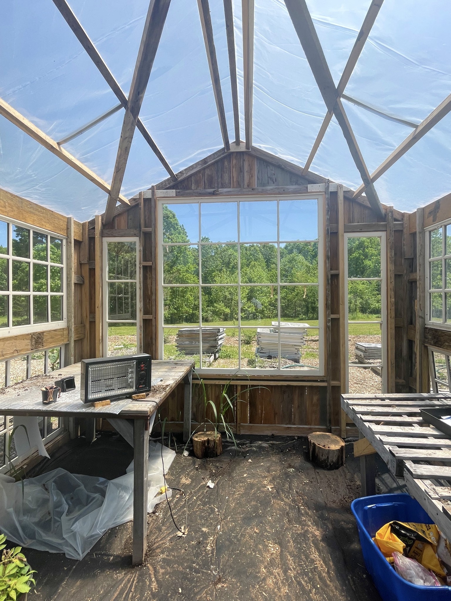 126 Yoder Lane Summertown, TN 38483 - Photo 45 of 69 a living room with furniture and large windows
