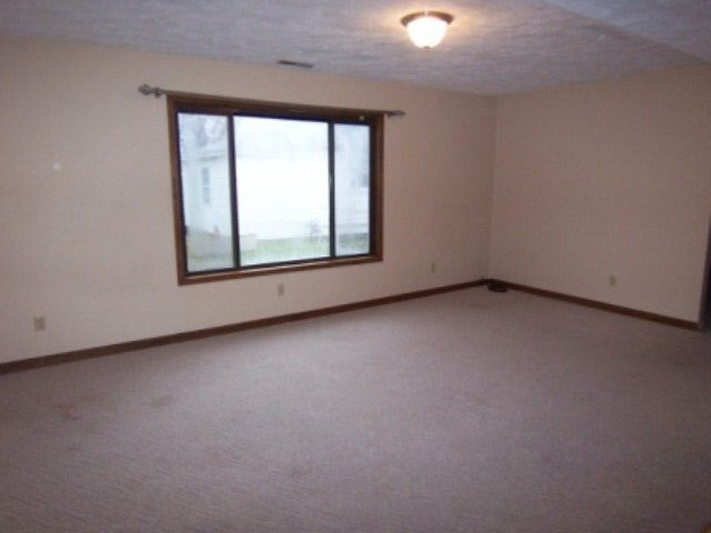 810 East 3rd Street Fowler, IN 47944 - Photo 2 of 9 Gallery Image 2