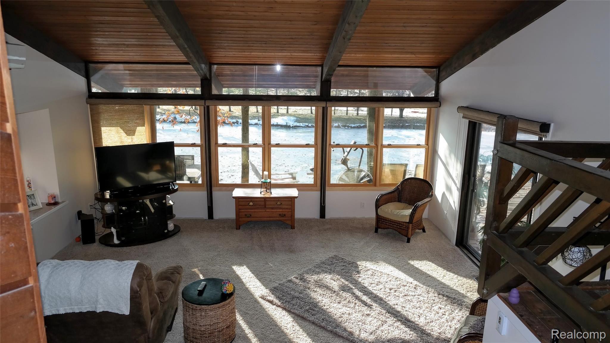 11479 Geddes Road Freeland, MI 48623 - Photo 6 of 38 SAM_6016.jpg