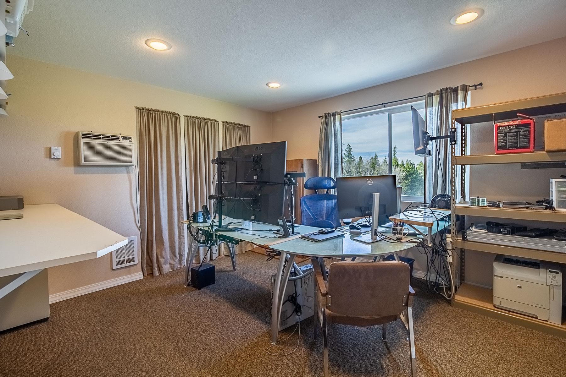 21 West Chattaroy Road Colbert, WA 99005 - Photo 32 of 50 Gallery Image 32