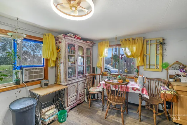 $330,000 | 4343 North 1200 East, Buhl, ID 83316