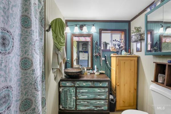 $330,000 | 4343 North 1200 East, Buhl, ID 83316