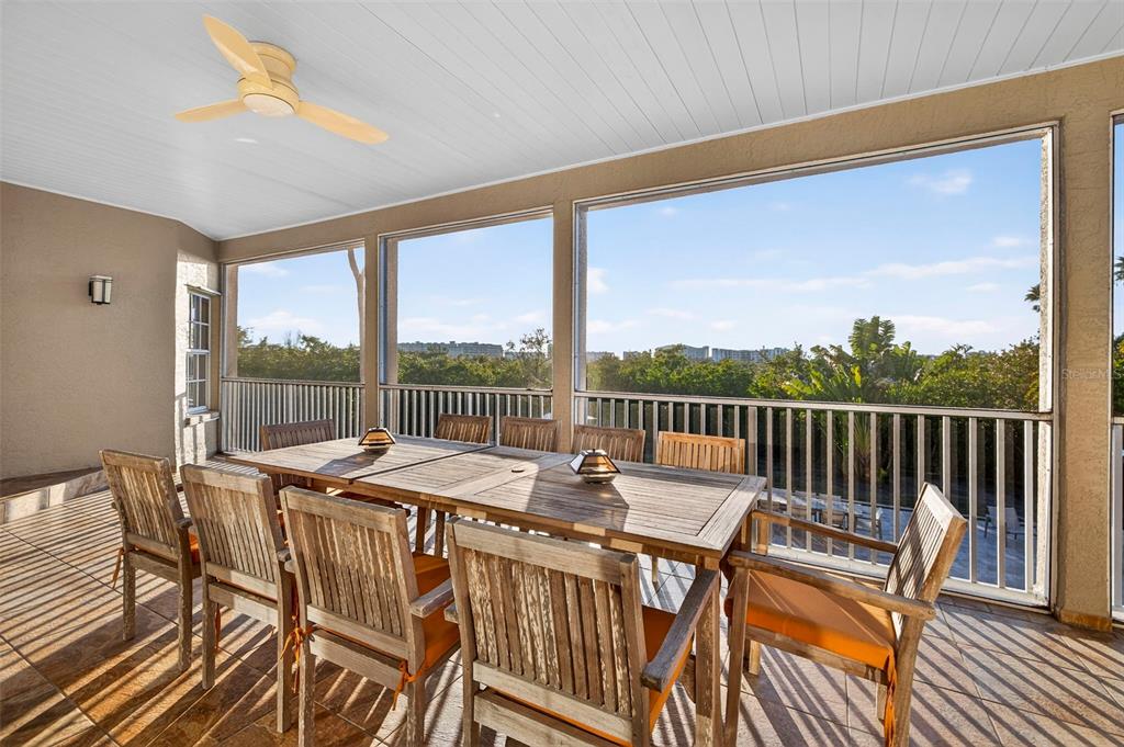 8880 Commodore Drive Seminole, FL 33776 - Photo 24 of 68