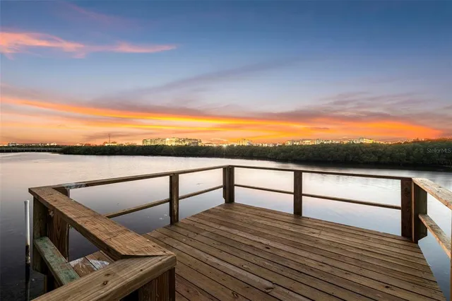 $2,440,000 | 8880 Commodore Drive, Seminole, FL 33776