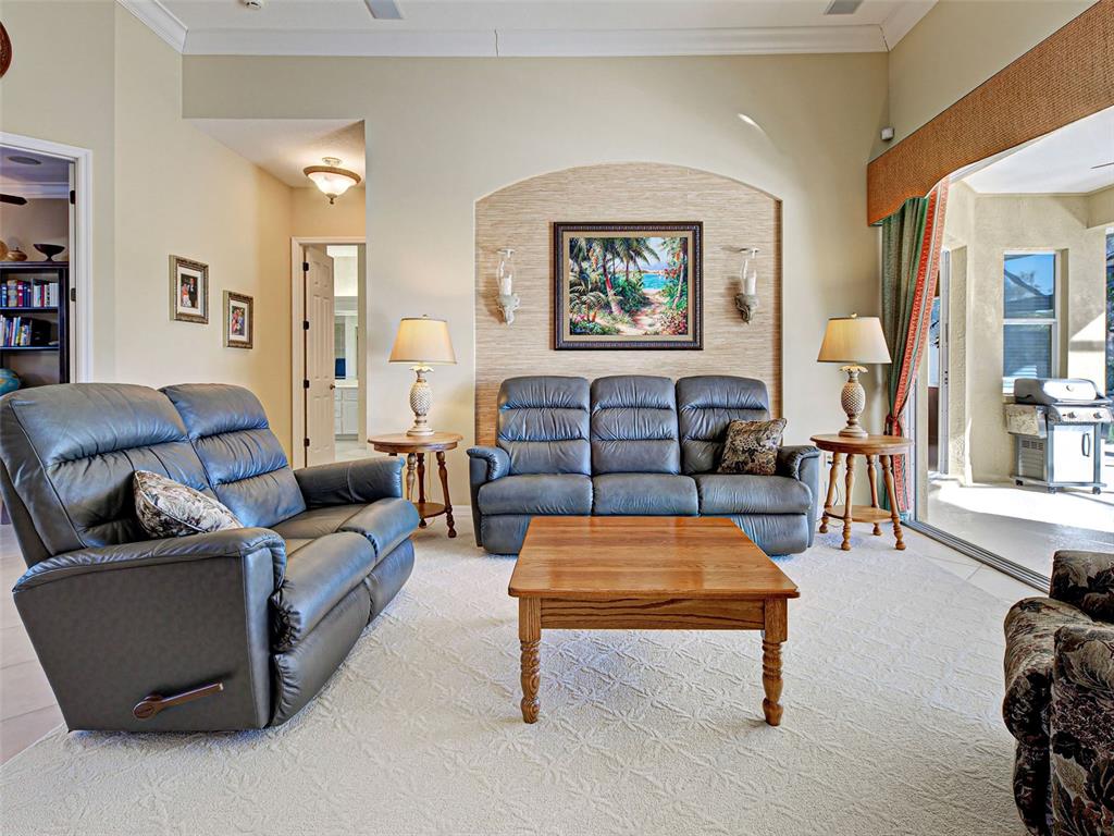 484 Marsh Creek Road Venice, FL 34292 - Photo 13 of 82