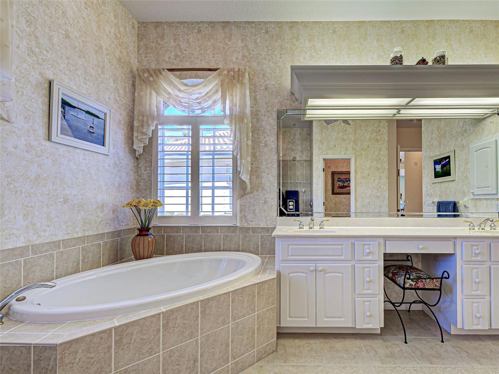 484 Marsh Creek Road Venice, FL 34292 - Photo 31 of 82