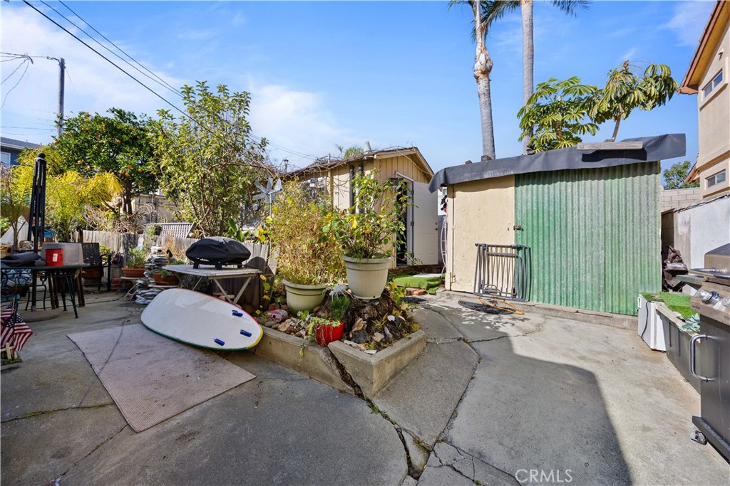 529 East Walnut Avenue El Segundo, CA 90245 - Photo 24 of 29