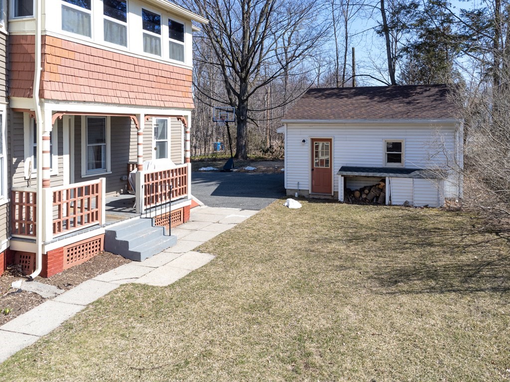 696 Elm Street West Springfield, MA 01089 - Photo 37 of 40 Gallery Image 37