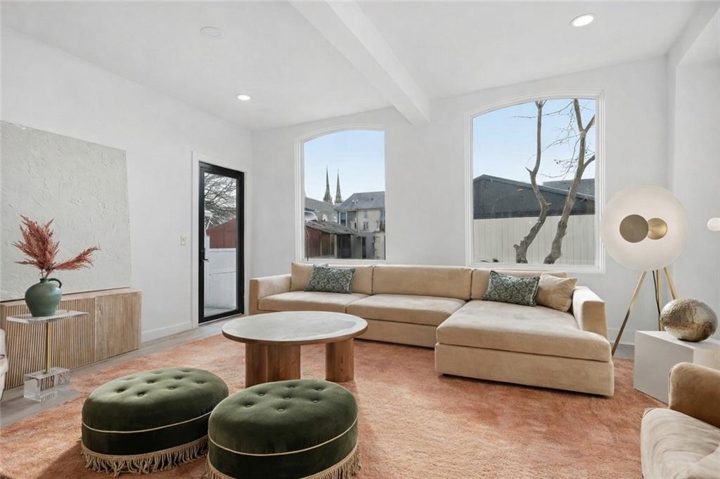 32 Mayflower Street Pittsburgh, PA 15206 - Photo 14 of 34