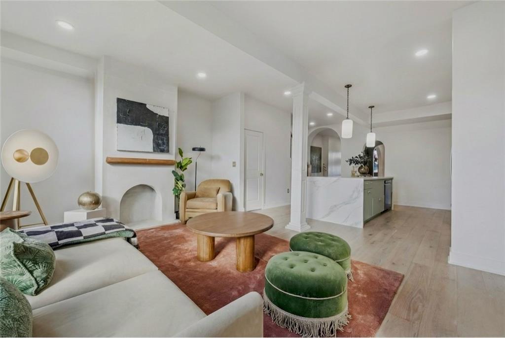 32 Mayflower Street Pittsburgh, PA 15206 - Photo 15 of 34