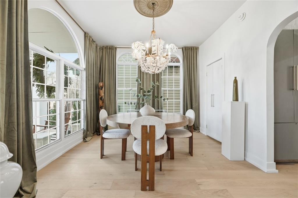 32 Mayflower Street Pittsburgh, PA 15206 - Photo 2 of 34