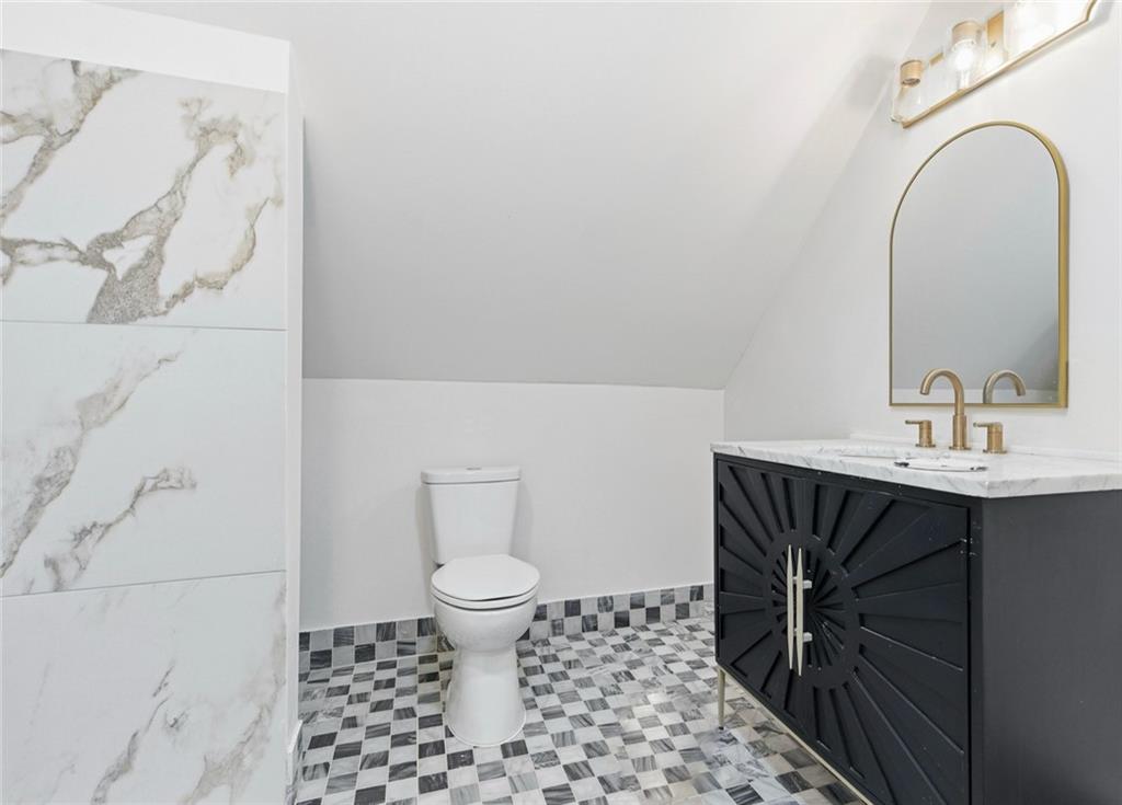 32 Mayflower Street Pittsburgh, PA 15206 - Photo 23 of 34