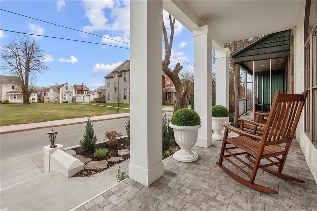 32 Mayflower Street Pittsburgh, PA 15206 - Photo 3 of 34