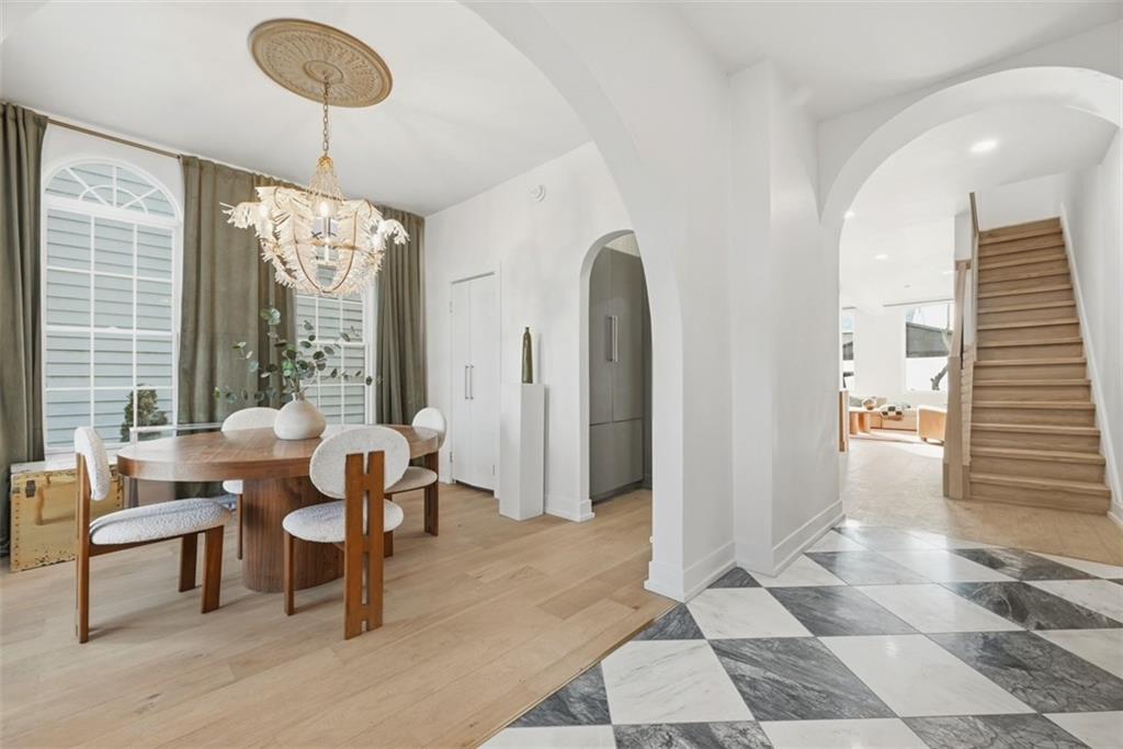 32 Mayflower Street Pittsburgh, PA 15206 - Photo 5 of 34