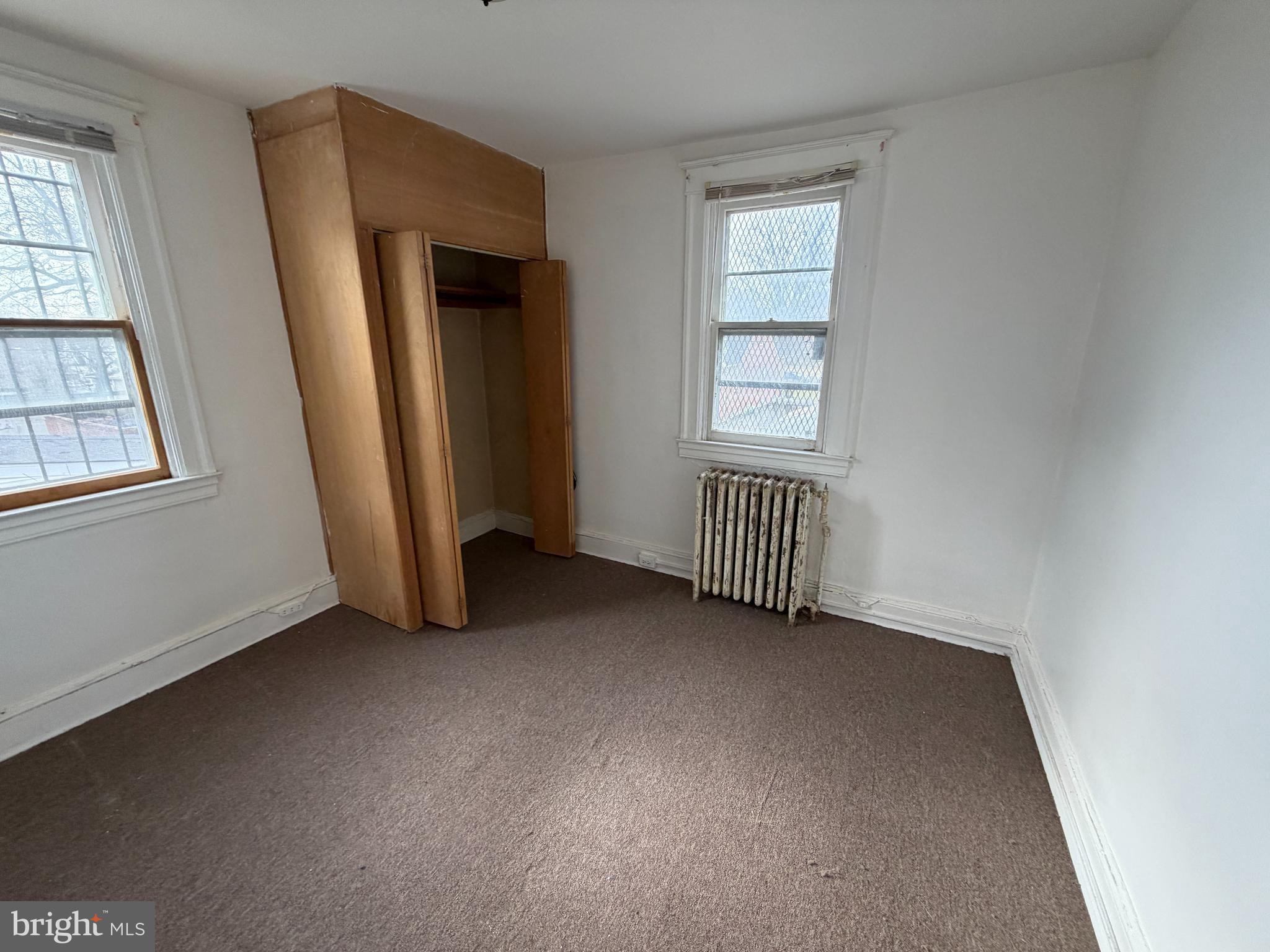 3708 Dennlyn Road Baltimore, MD 21215 - Photo 9 of 16