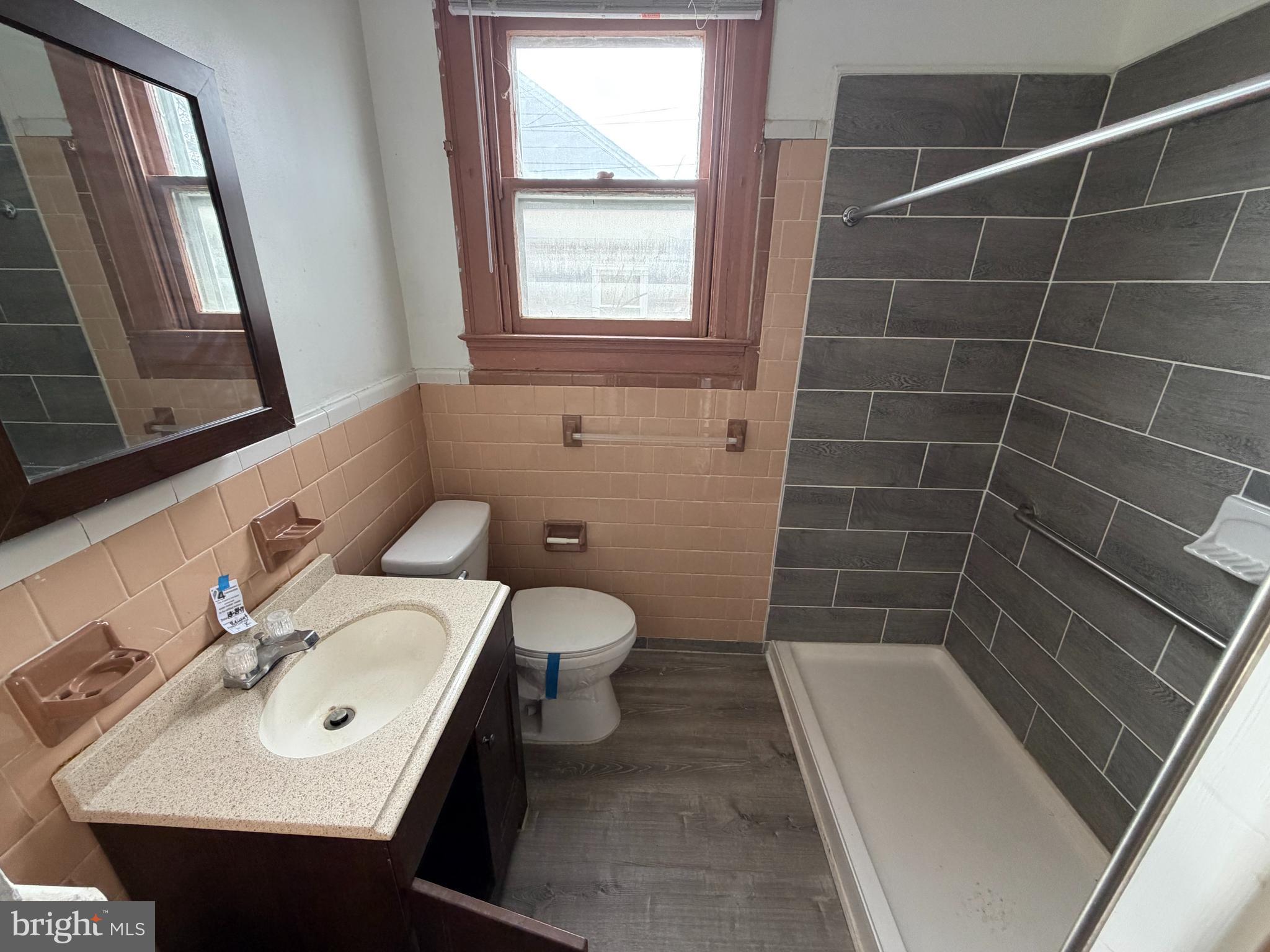 3708 Dennlyn Road Baltimore, MD 21215 - Photo 10 of 16