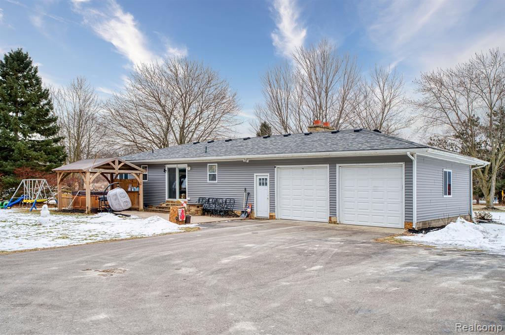 5217 Bull Run Road Gregory, MI 48137 - Photo 23 of 27