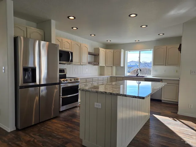 $575,000 | 405 North Dorian Drive, Ontario, OR 97914