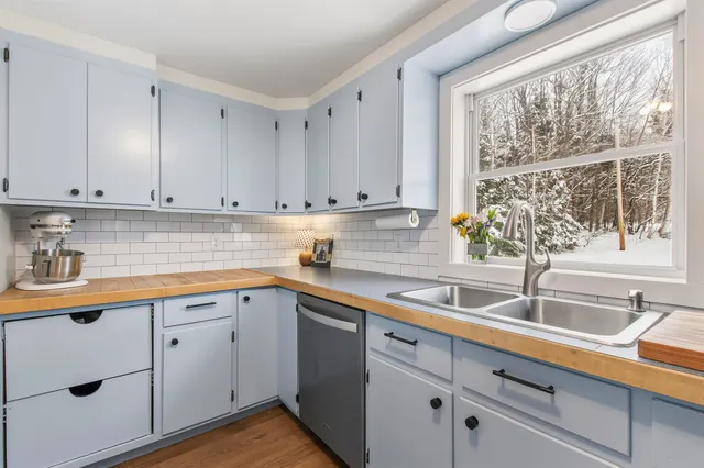 $444,000 | 464 Bungy Road, Columbia, NH 03576