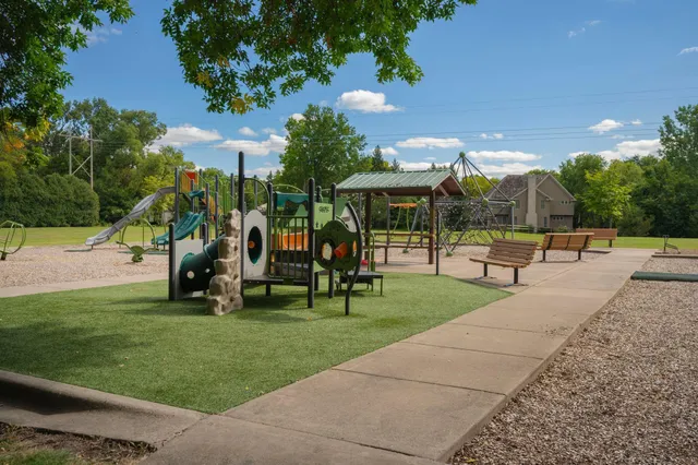 $550,000 | 2920 Xanthus Lane North, Plymouth, MN 55447