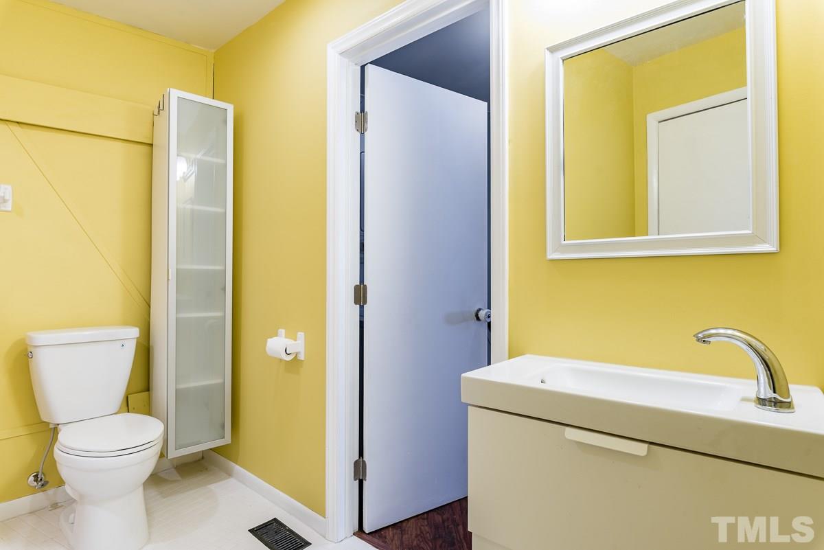 4722 Cole Mill Road Durham, NC 27705 - Photo 16 of 25 Gallery Image 16