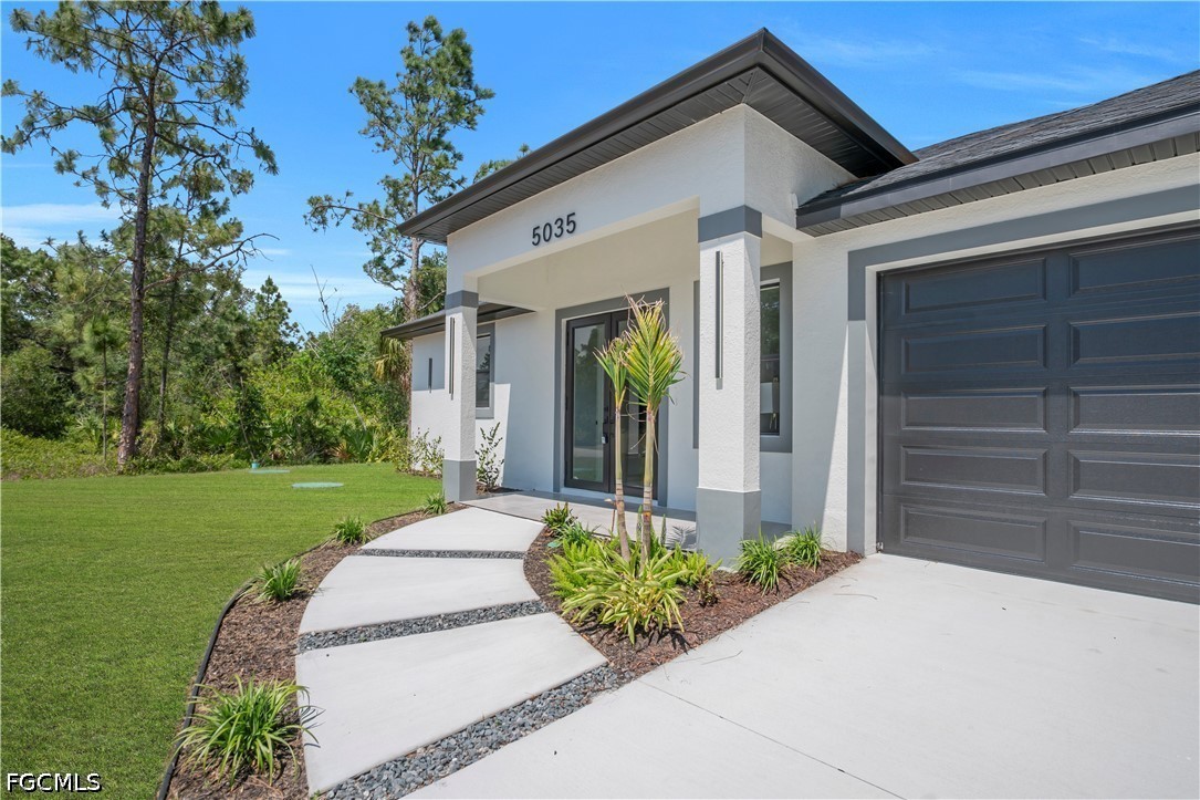 5035 Spinnaker Road LaBelle, FL 33935 - Photo 8 of 47
