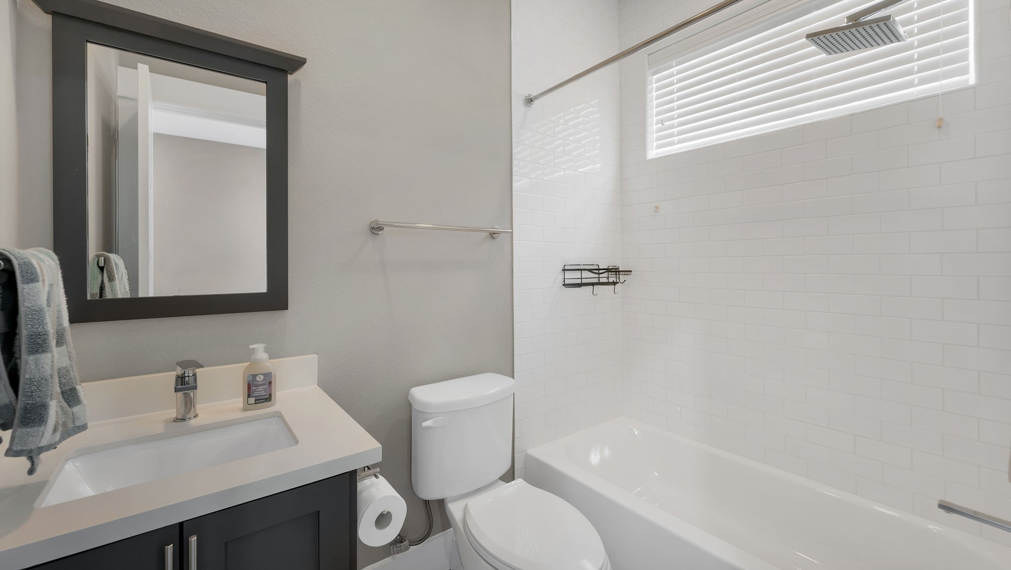 607 Bayou Street Houston, TX 77020 - Photo 14 of 26