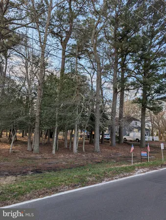 a view of outdoor space with green space
