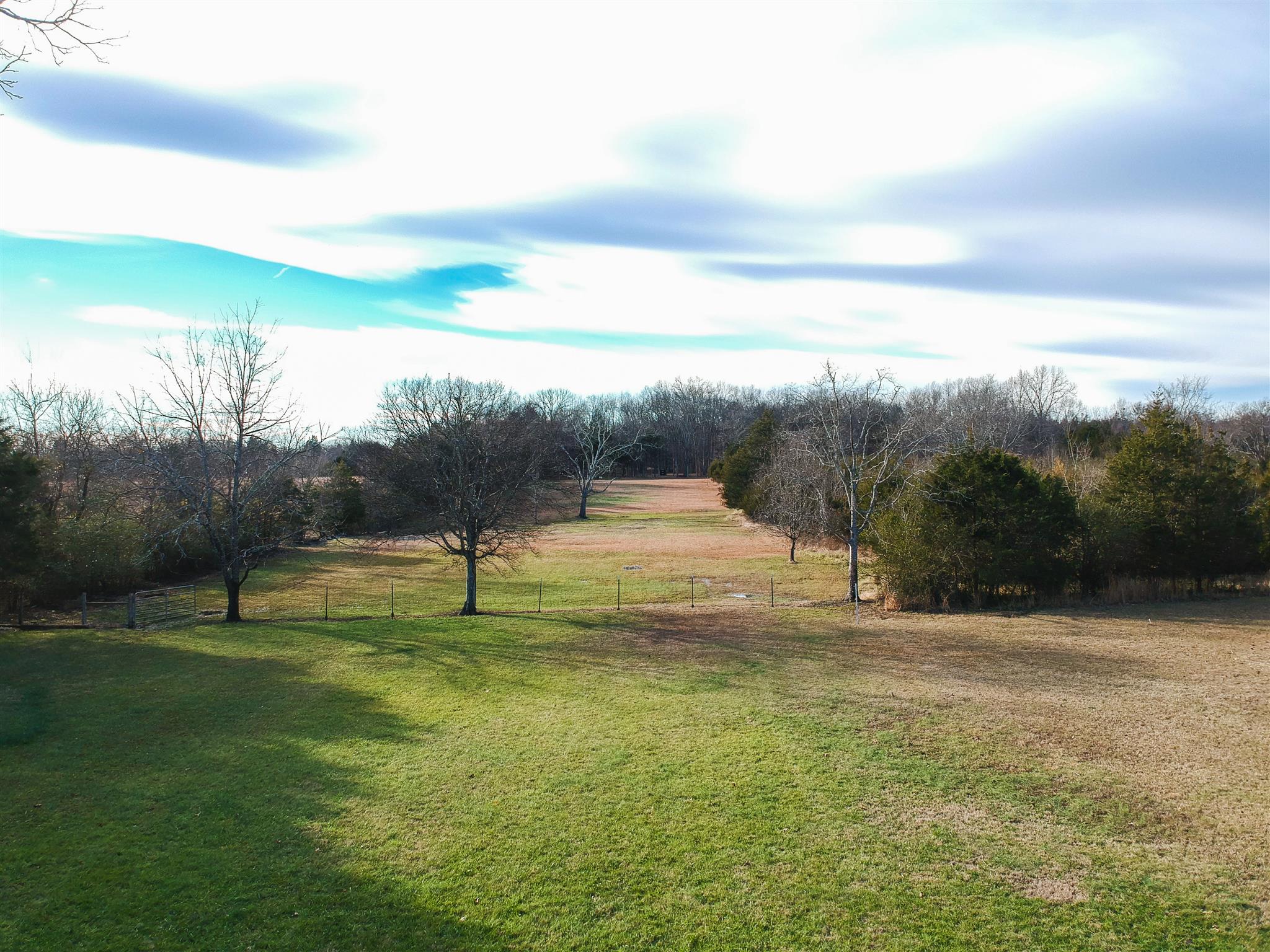 1438 Rutledge Ln. Lebanon, TN 37087 - Photo 8 of 19 Gallery Image 8