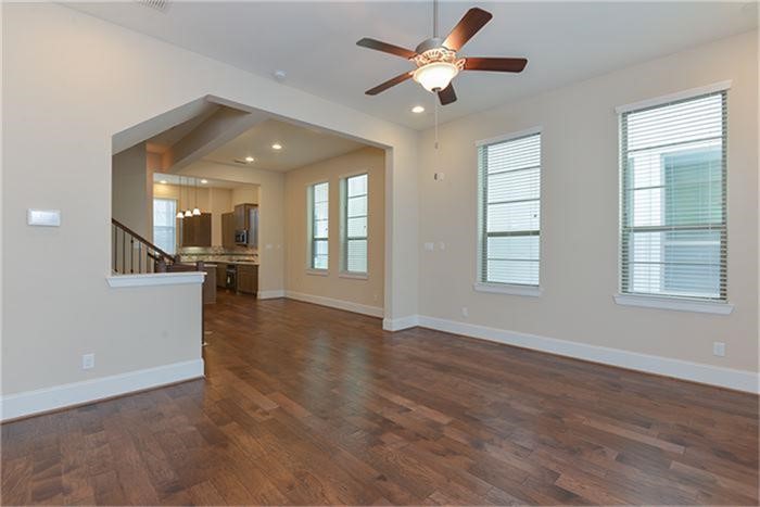 2112 Radcliffe Street Houston, TX 77007 - Photo 7 of 23