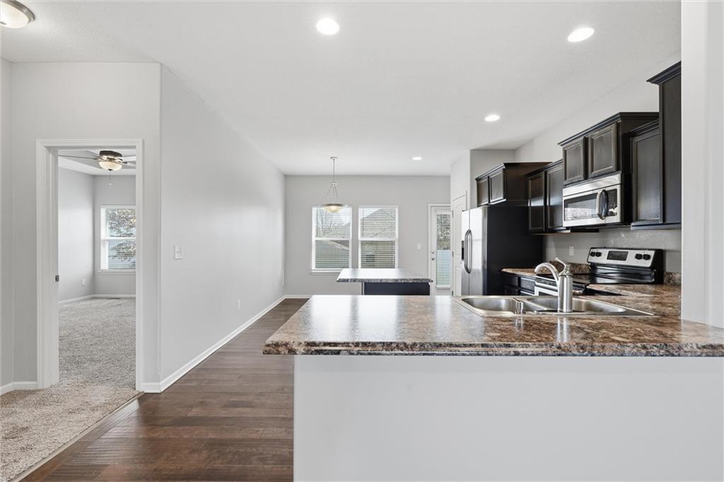 771 South Cherry Street Gardner, KS 66030 - Photo 11 of 37