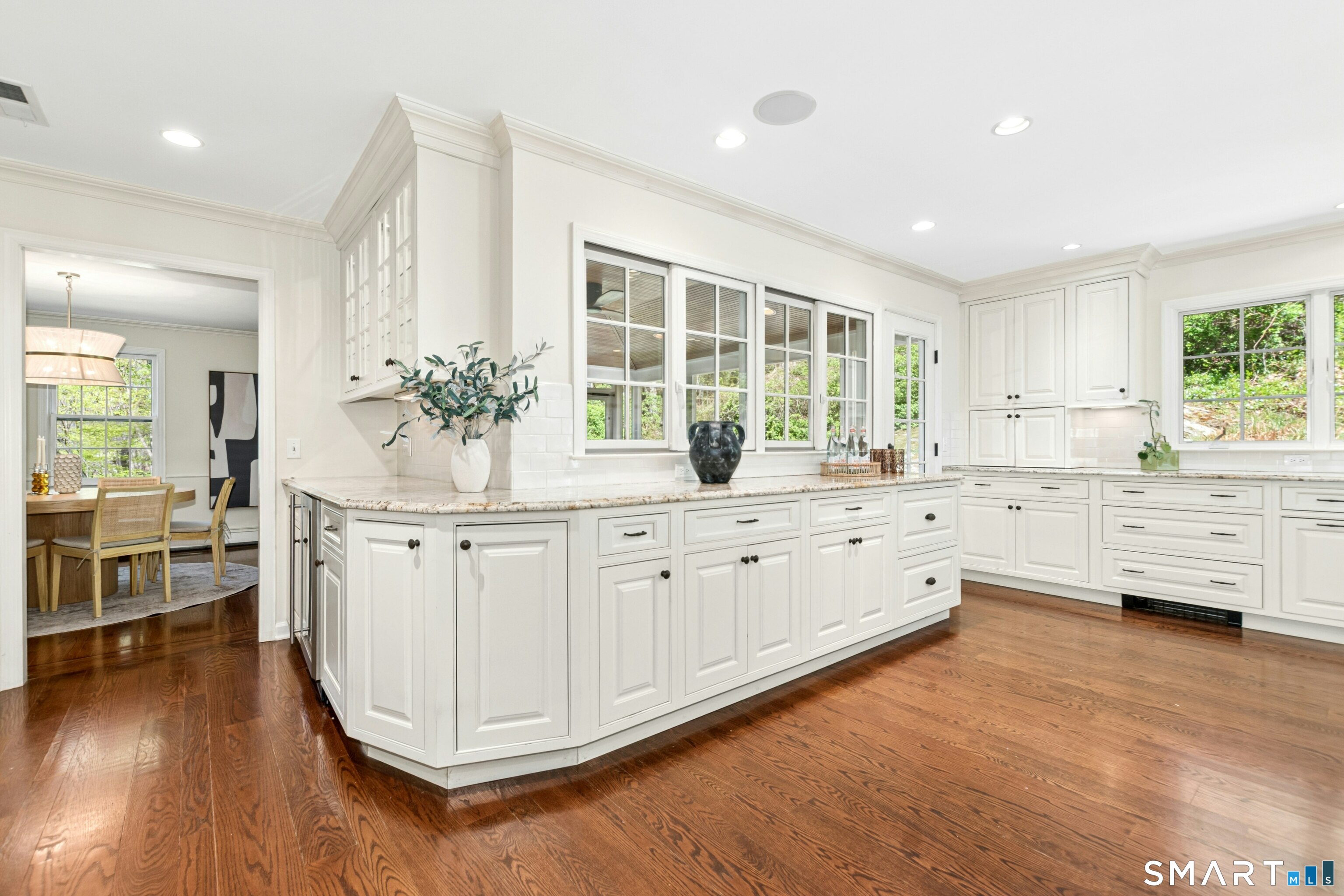 264 Half Mile Road Fairfield, CT 06890 - Photo 11 of 38