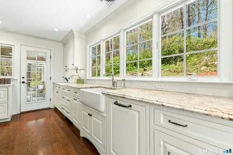 $1,595,000 | 264 Half Mile Road, Fairfield, CT 06890
