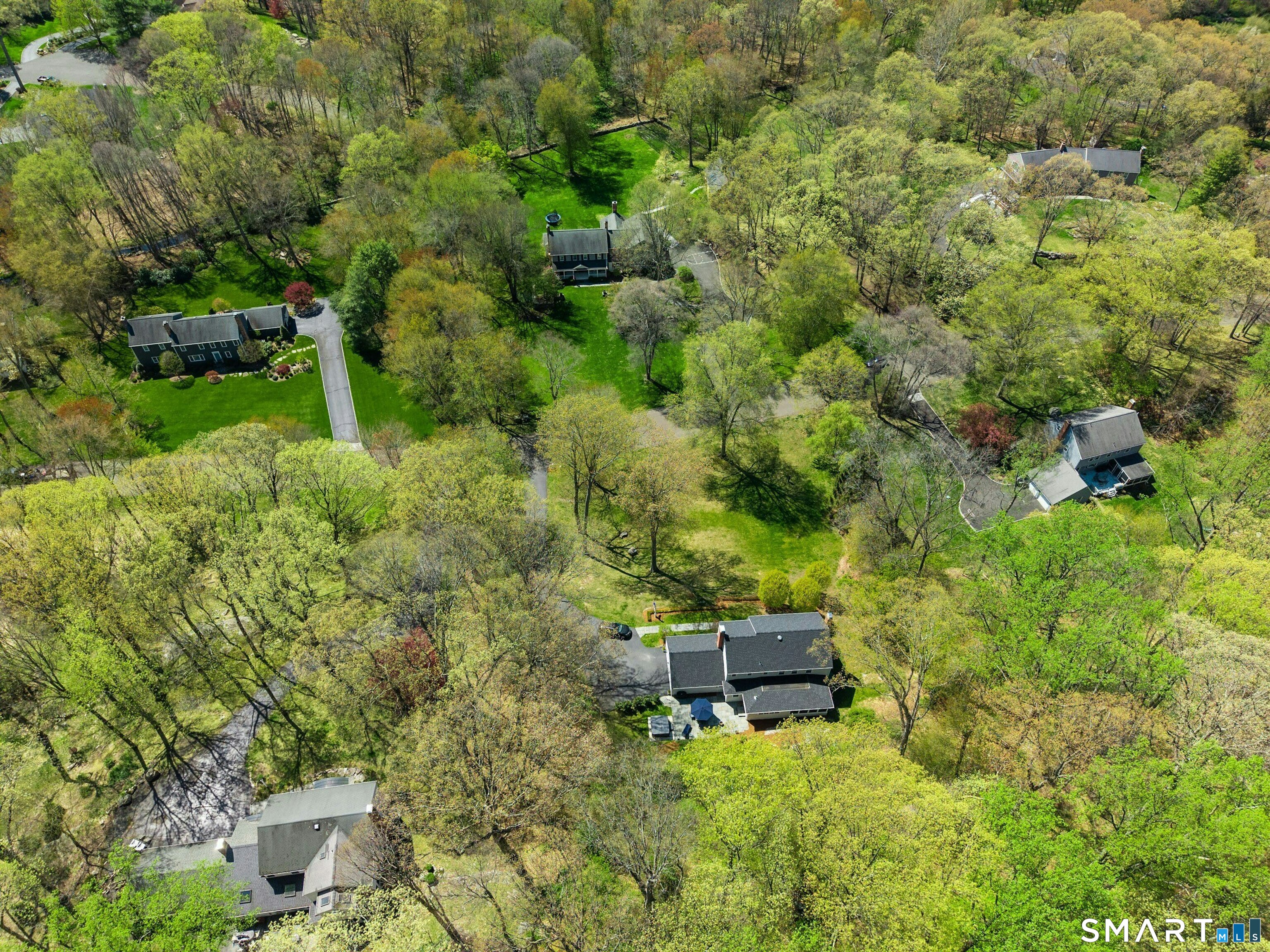 264 Half Mile Road Fairfield, CT 06890 - Photo 33 of 38