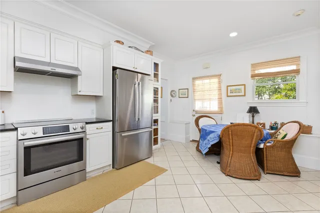 $25,000 | 553 Bellevue Avenue, Unit 1, Newport, RI 02840