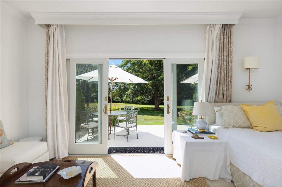 553 Bellevue Avenue, Unit 1 Newport, RI 02840 - Photo 19 of 22