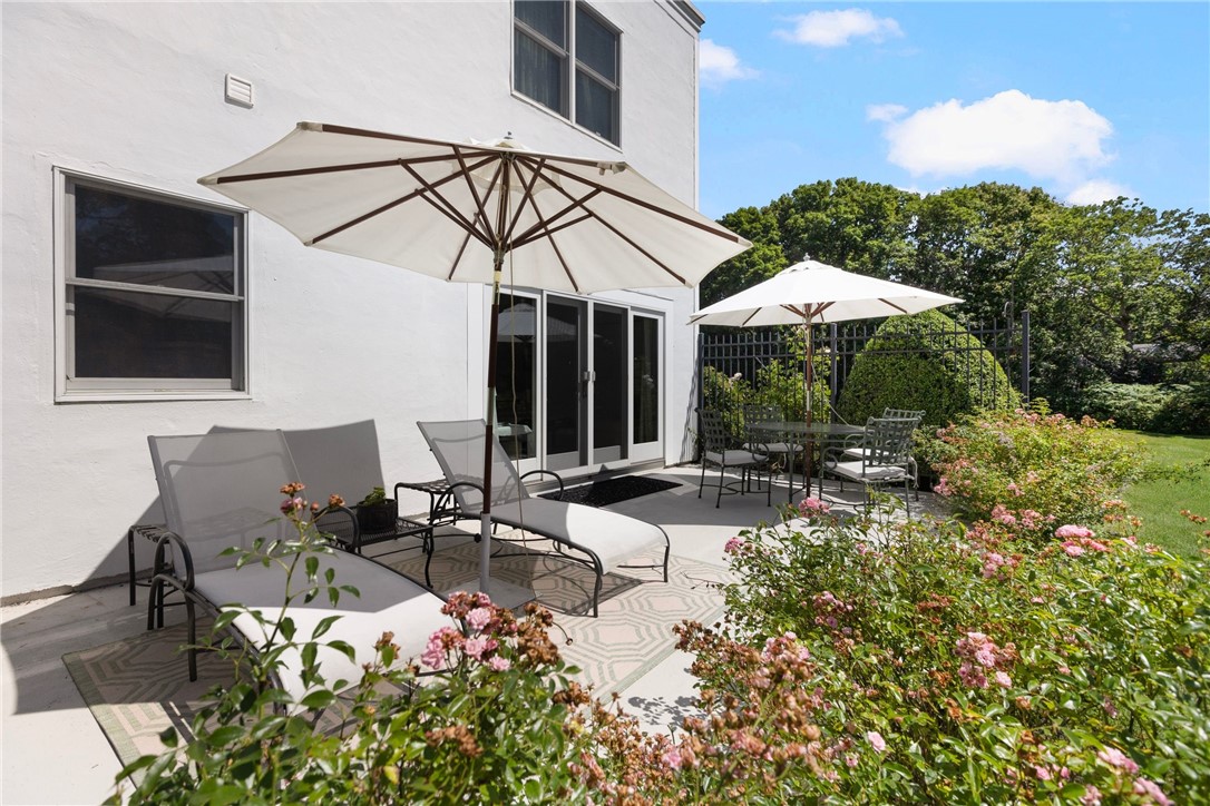 553 Bellevue Avenue, Unit 1 Newport, RI 02840 - Photo 20 of 22