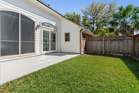 $400,000 | 6814 Thistle Hill Way, Austin, TX 78754