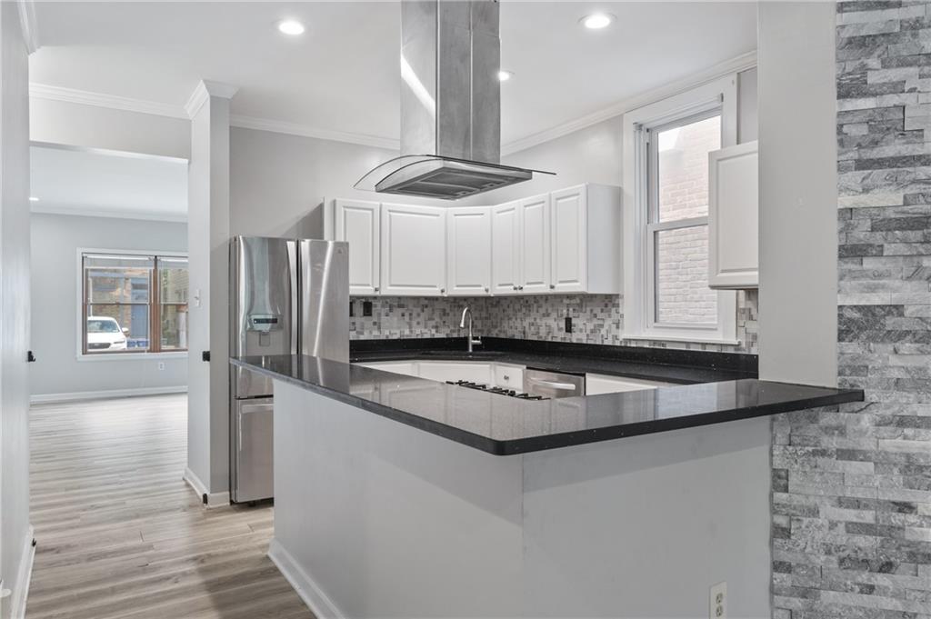 715 Filbert Street Pittsburgh, PA 15232 - Photo 7 of 28 Gallery Image 7