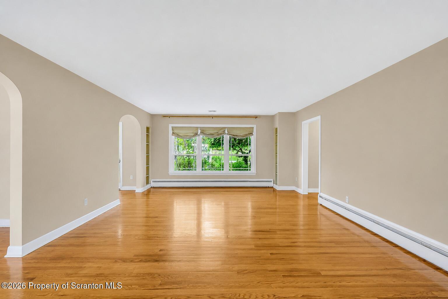 109 Old Orchard Road Clarks Summit, PA 18411 - Photo 5 of 38 Living Room