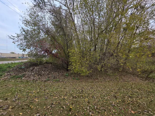 $69,000 | 1400 High Avenue Northeast, Willmar, MN 56201