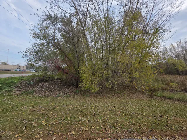 $69,000 | 1400 High Avenue Northeast, Willmar, MN 56201