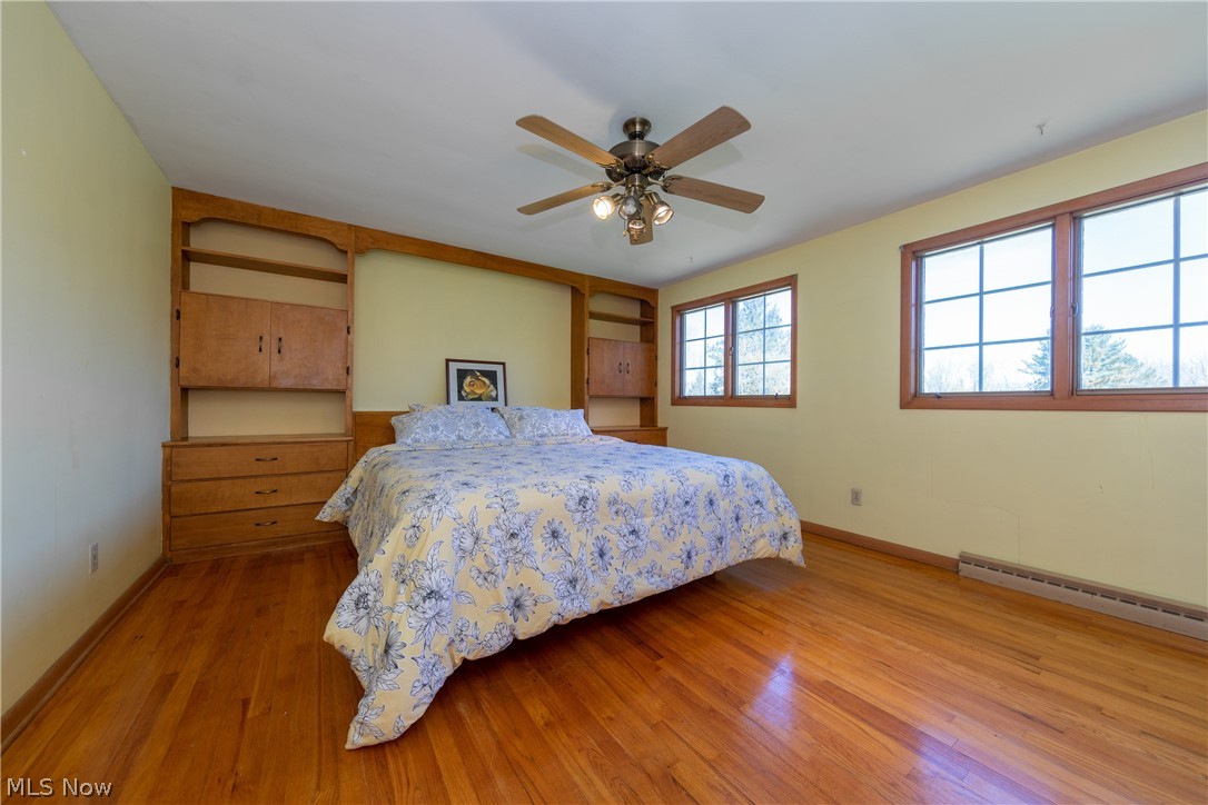27555 Pergl Road Solon, OH 44139 - Photo 24 of 35 Master bedroom