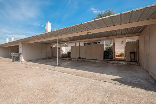 $165,000 | 8478 Ariel Street, Unit 61, Houston, TX 77074