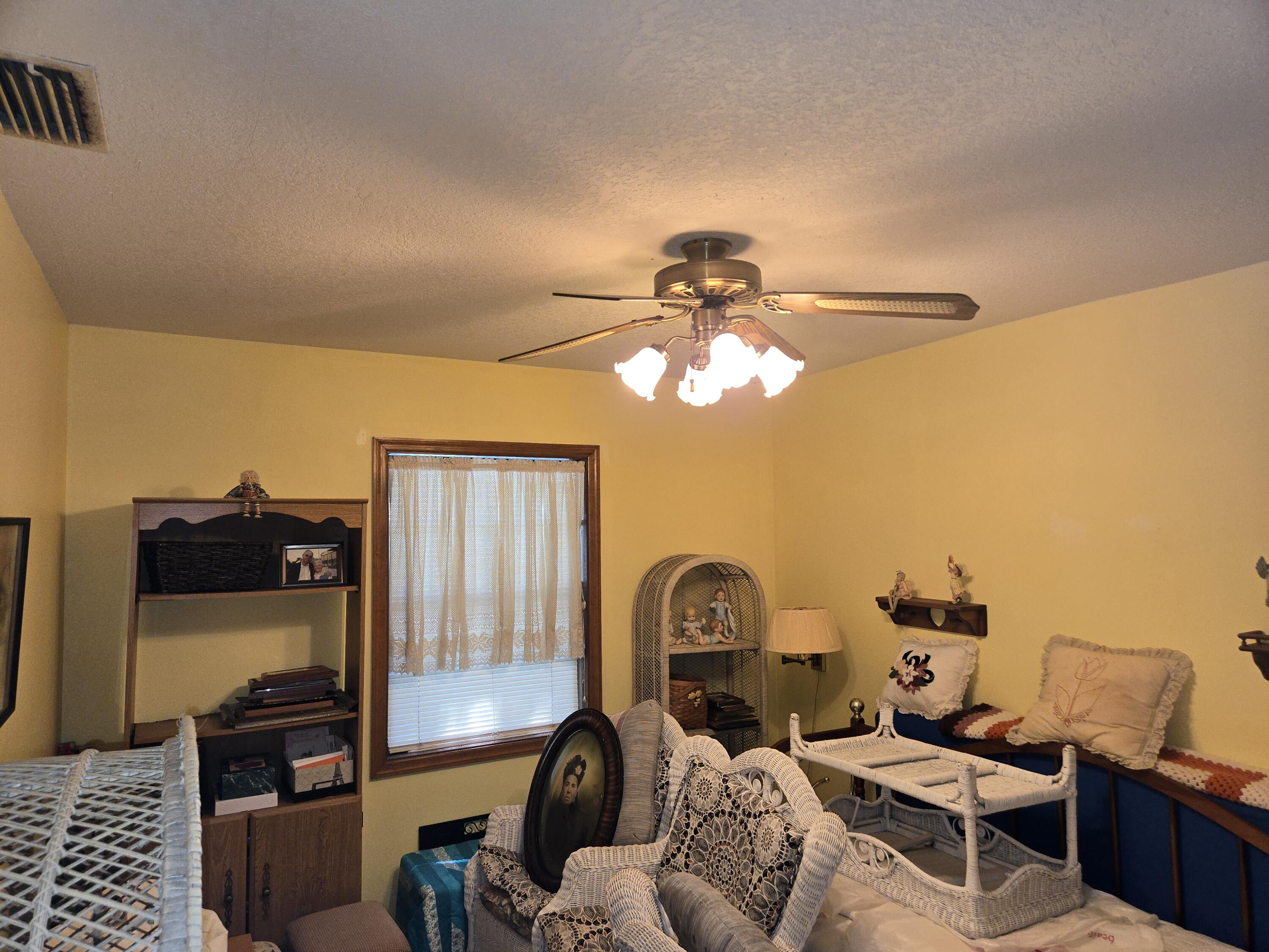 1453 Southwest 18th Terrace Okeechobee, FL 34974 - Photo 23 of 32 20250926_134422