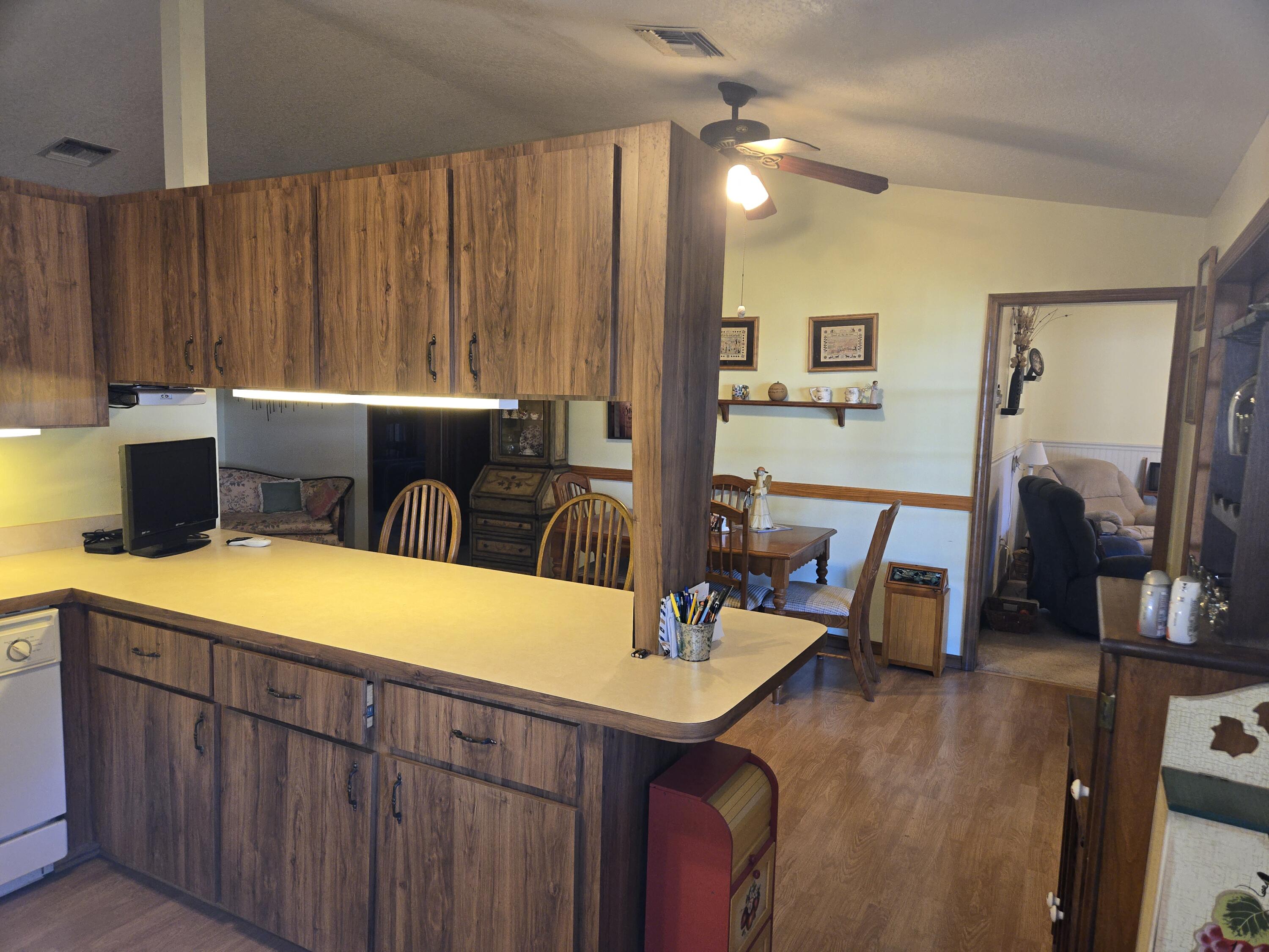 1453 Southwest 18th Terrace Okeechobee, FL 34974 - Photo 10 of 32 20250926_133029