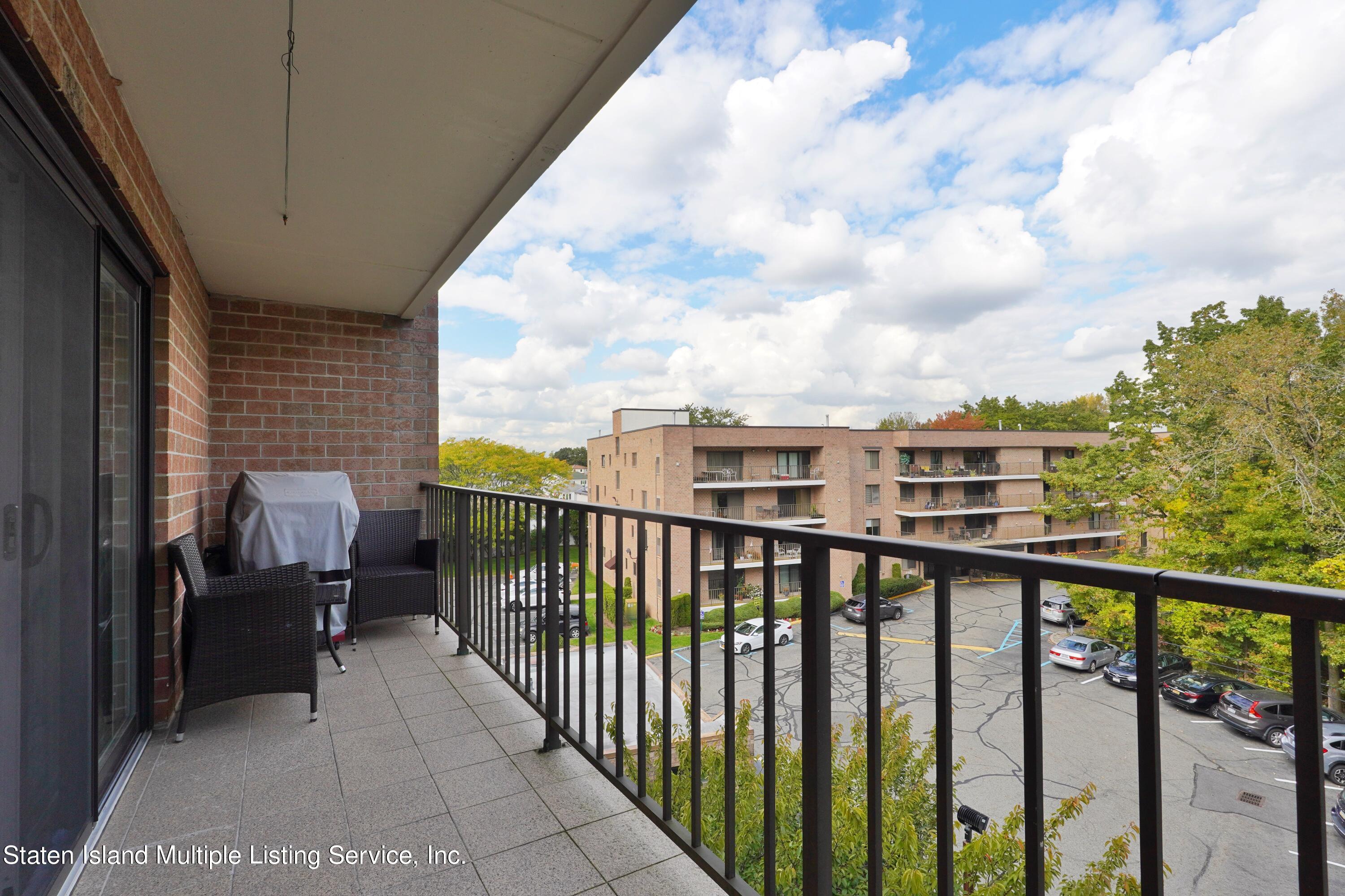 3465 Amboy Road, Unit 4J Staten Island, NY 10306 - Photo 12 of 31 12