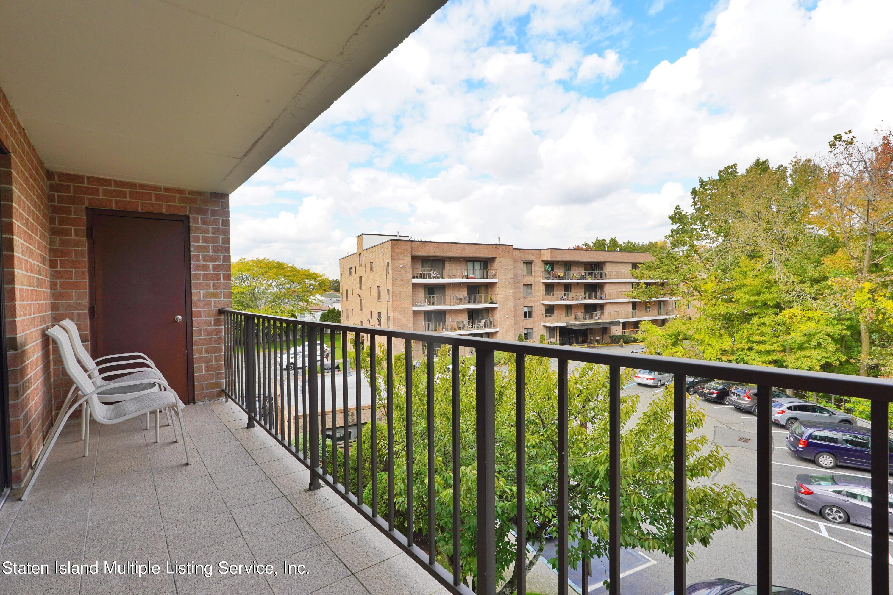 3465 Amboy Road, Unit 4J Staten Island, NY 10306 - Photo 20 of 31 20