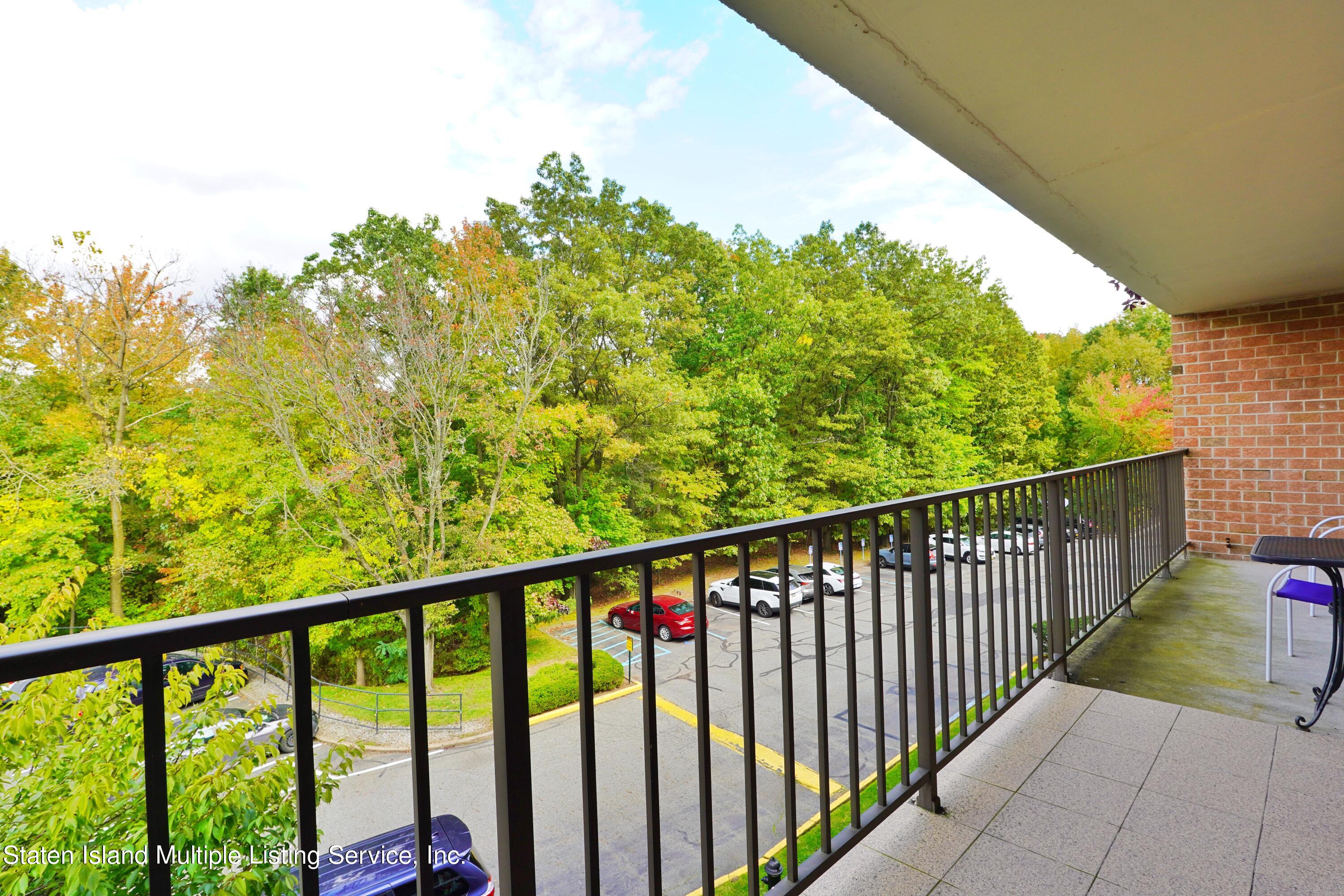 3465 Amboy Road, Unit 4J Staten Island, NY 10306 - Photo 21 of 31 21