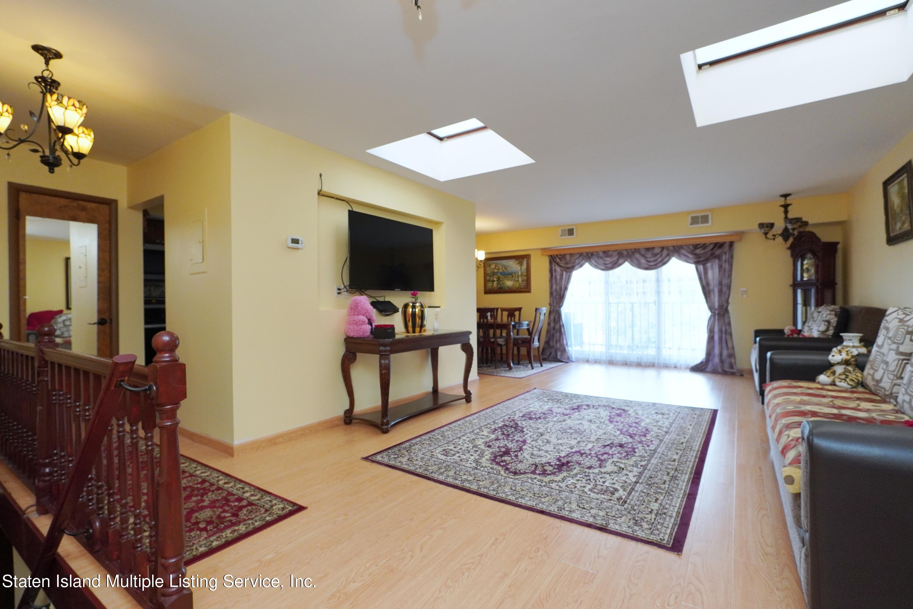 3465 Amboy Road, Unit 4J Staten Island, NY 10306 - Photo 5 of 31 5